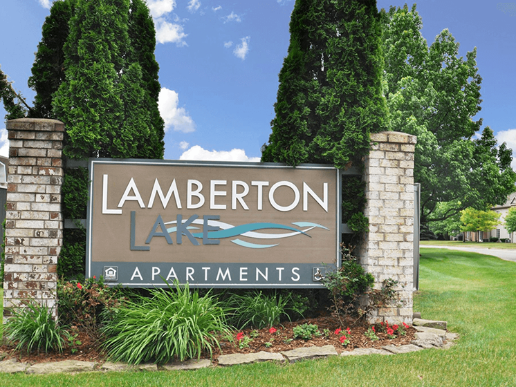 sign outside lamberton lake 1 and 2 bedroom apartments in grand rapids